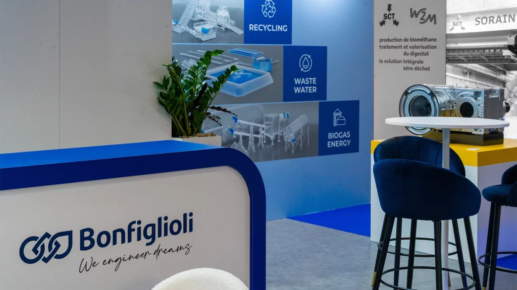 Création de stand sur mesure pour un salon professionnel