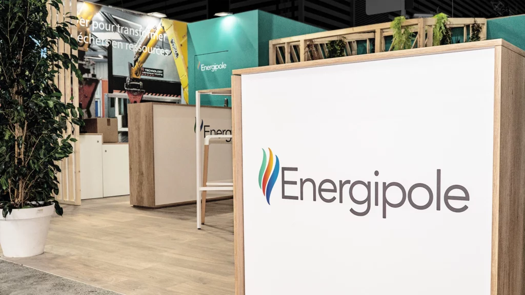 Conception de stand sur mesure conçu pour un salon professionnel